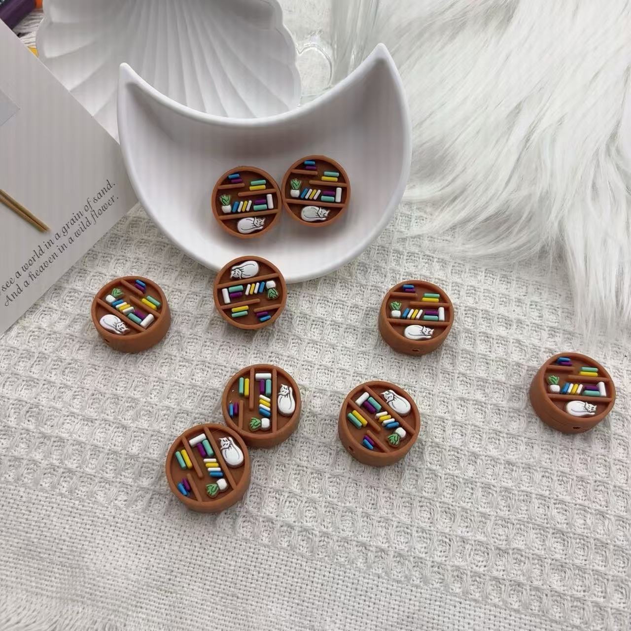 Wholesale 10pcs Silicone round bookshelf beads