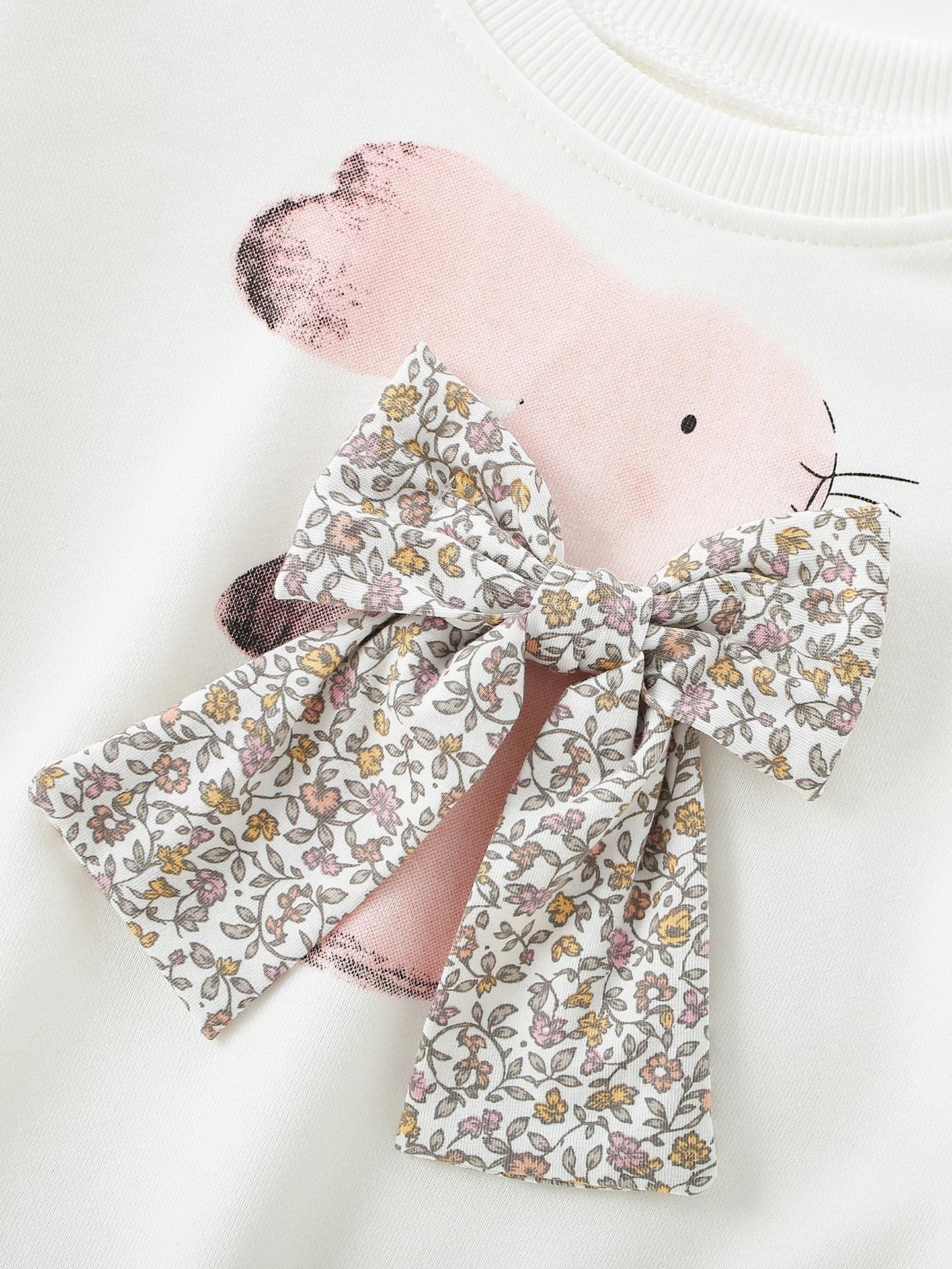 Wholesale Trendy Girls Two Piece Long Sleeve Sweatshirt Set European Style Casual Pants Outfit For Little Kids Ages 3 8 Autumn Winter