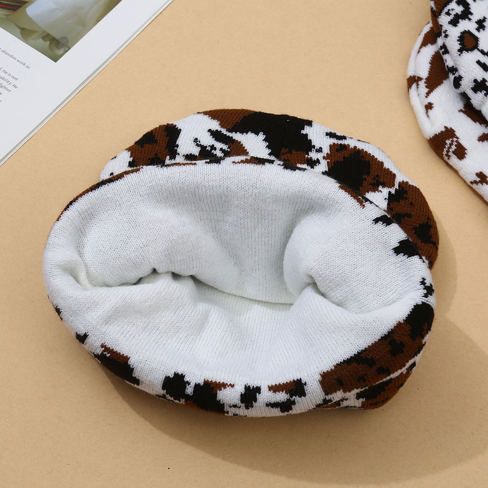 Wholesale Thickened Cow Light Outdoor Sports Knitted Hat