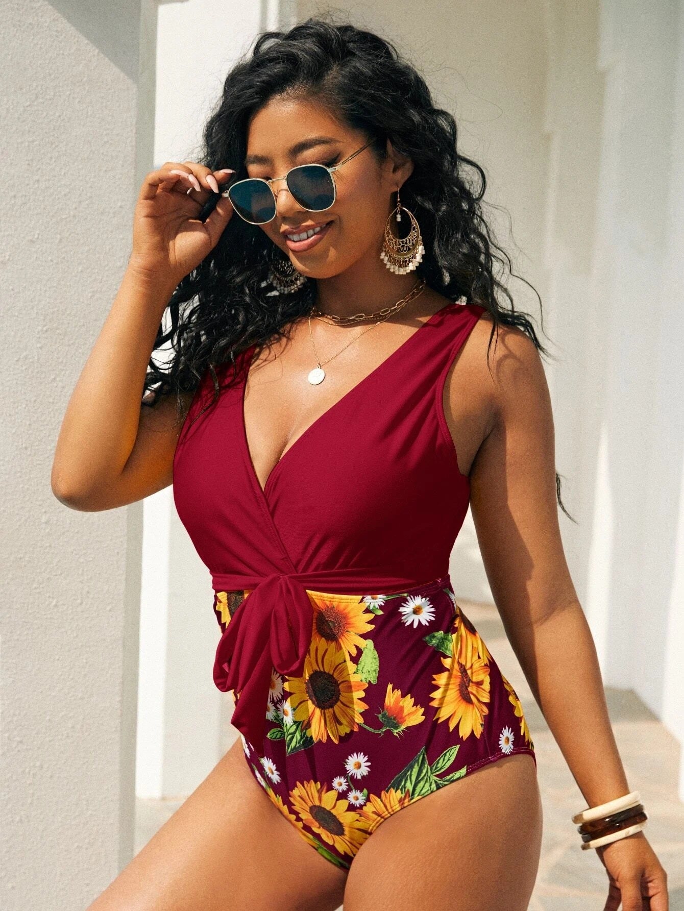 Wholesale gathered slimming bow sunflower printed polyester fiber Swimwear