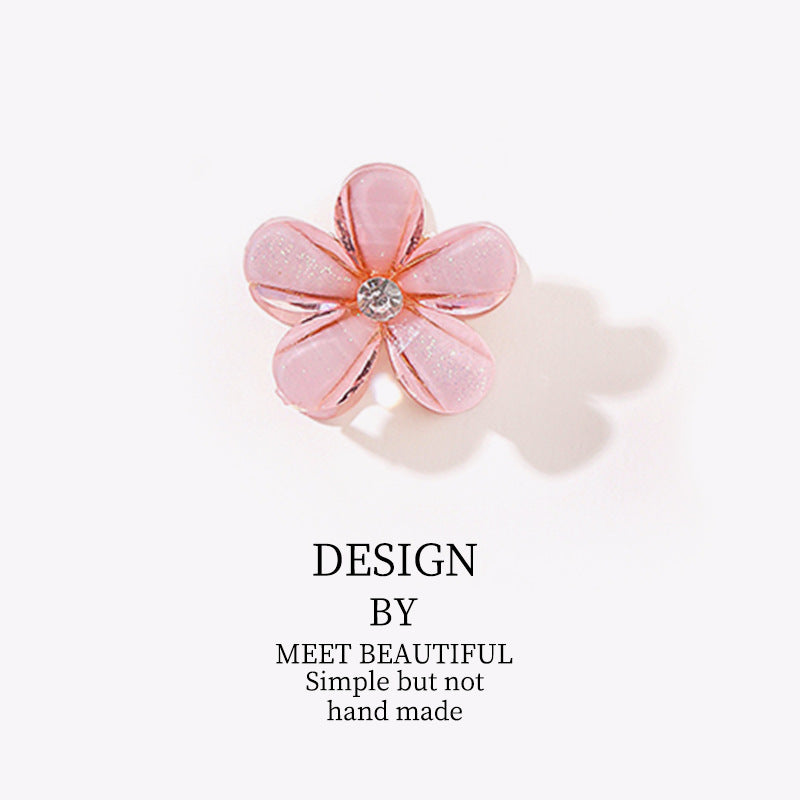 Wholesale Crystal five-petal flower small clip
