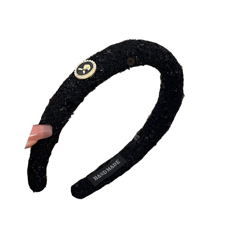 Wholesale Small fragrance style pearl headband French retro black headband