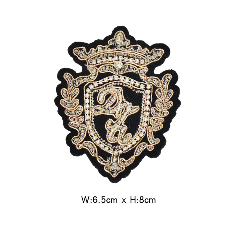 Wholesale College Style 3D Embroidered Tiger Badge Patch Beaded Felt Applique Fashion Accessory For Suit Or Towel Boutique Resale Gift