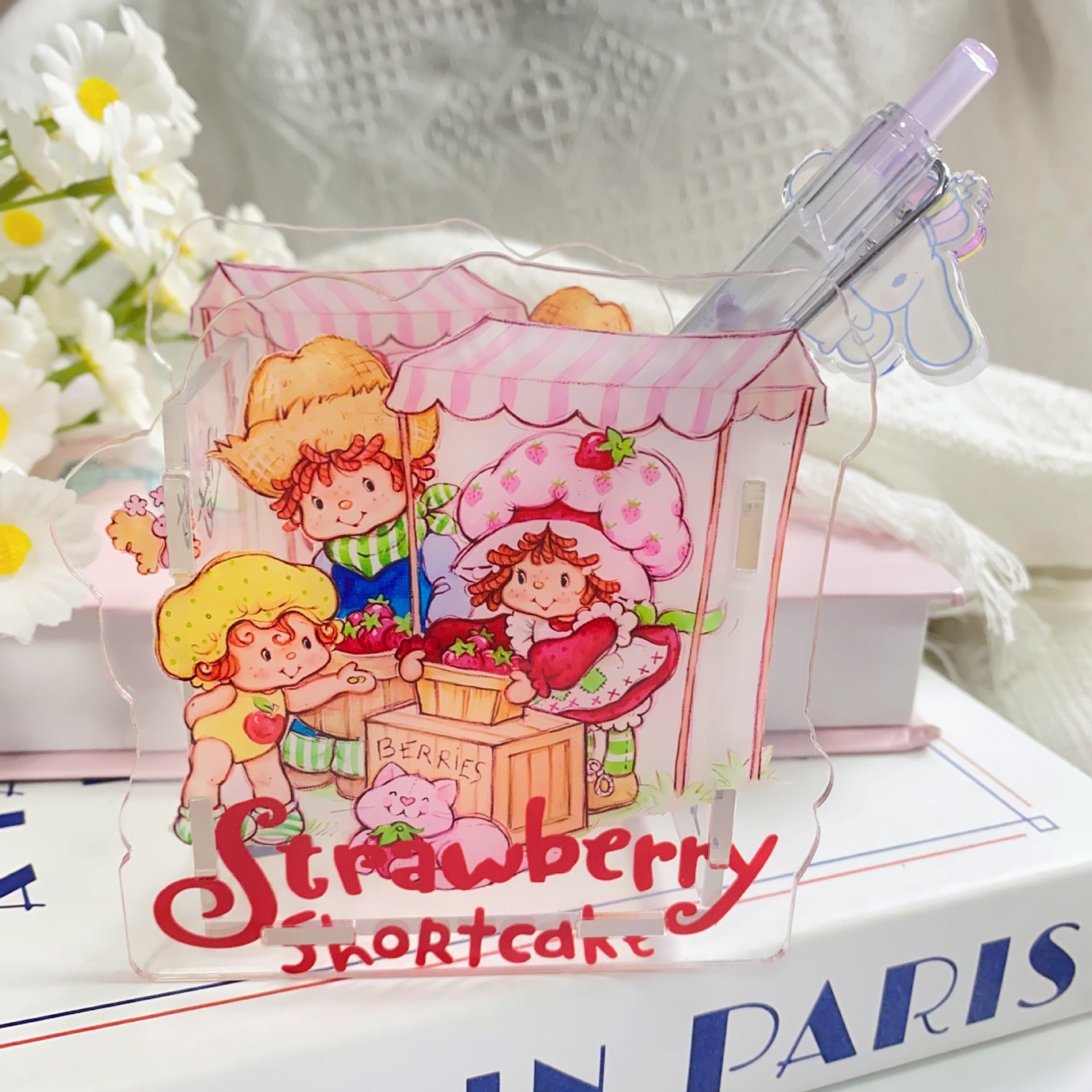 Wholesale  Creative Cute Cartoon Acrylic Pen Holder  OLY Exclusive