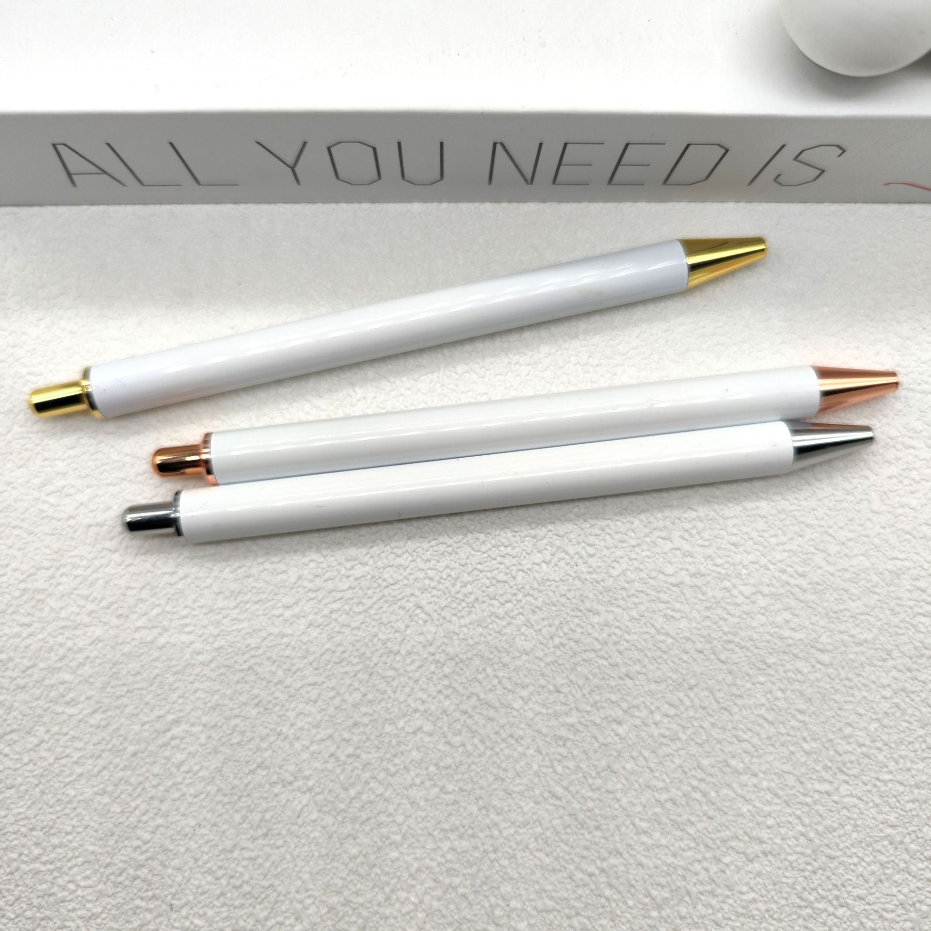 Wholesale Plastic Bright White Press Ballpoint Pen