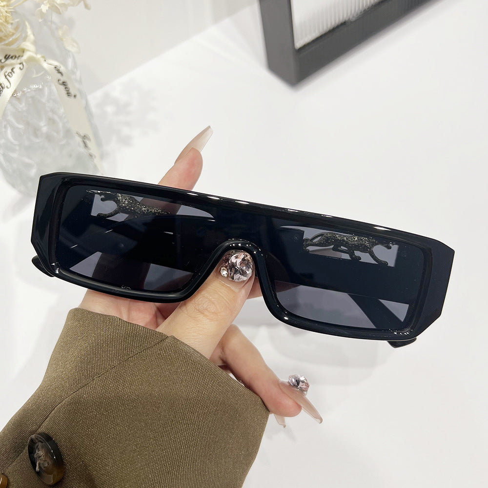 Wholesale Retro Square One-piece Sunglasses