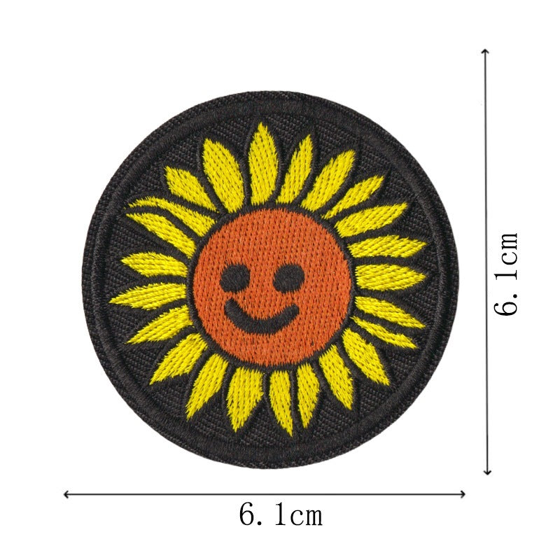 Wholesale Embroidered Round Cartoon Animal Patches Heat Activated Adhesive Set Of 9 For ets Bags DIY Repair And Resale
