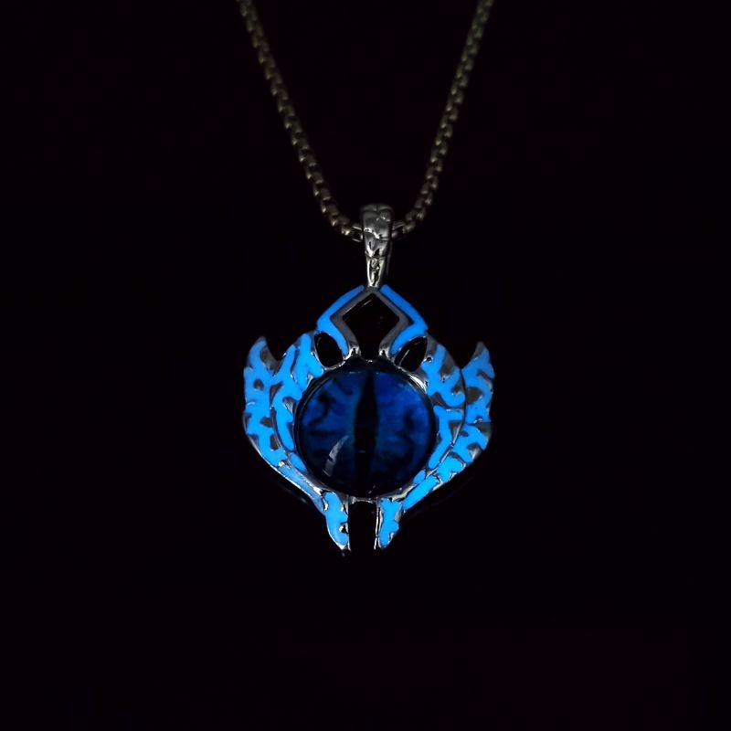 Wholesale Evil Titanium Steel Magic Eye Necklace  Devil' s Eye Men' s Alloy Pendant