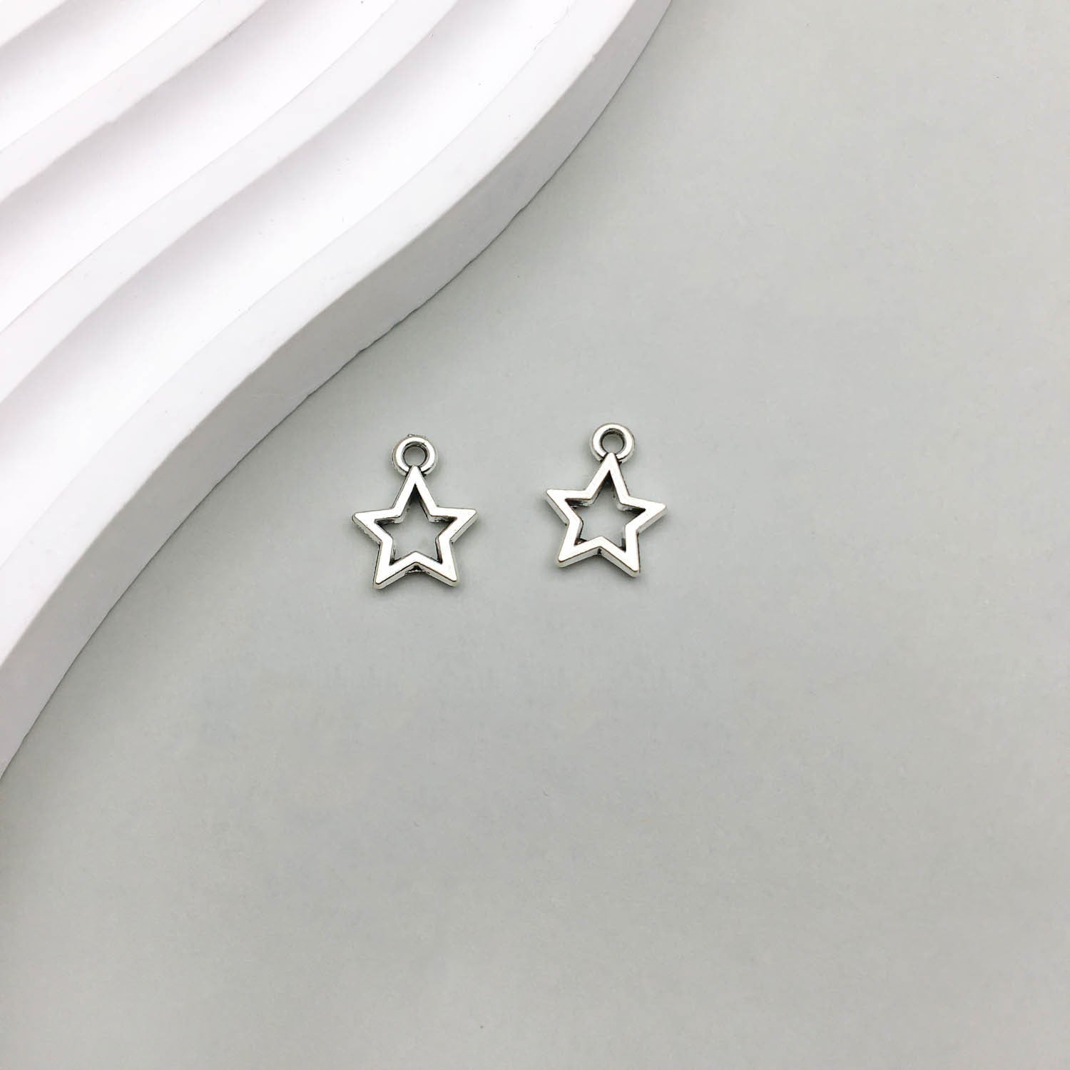 Wholesale 1 Antique Silver Alloy Star Series Simulation Hollow Pentagram DIY Pendant