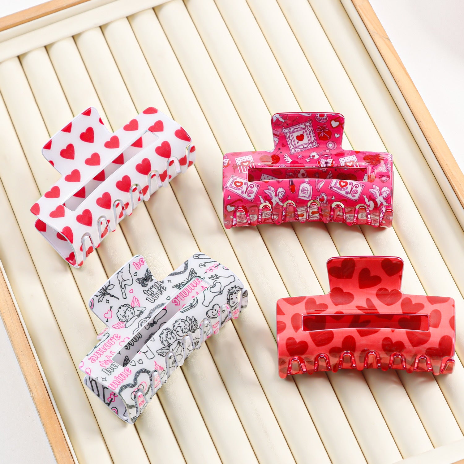 Wholesale Valentine's Day Love Creative Autumn and Winter Jewelry Clip
