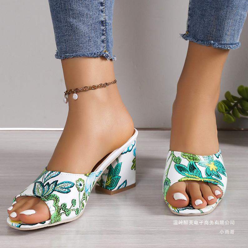 Wholesale Women's Embroidered Open Toe High Heel Square Head plus size Slippers