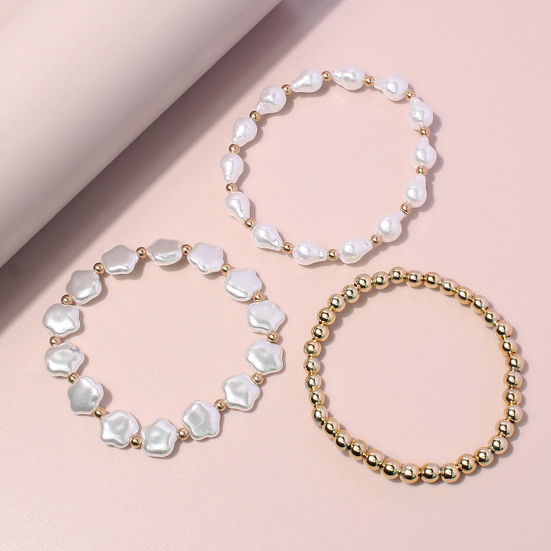 Wholesale simple cold style multi-layer special-shaped pearl bracelet