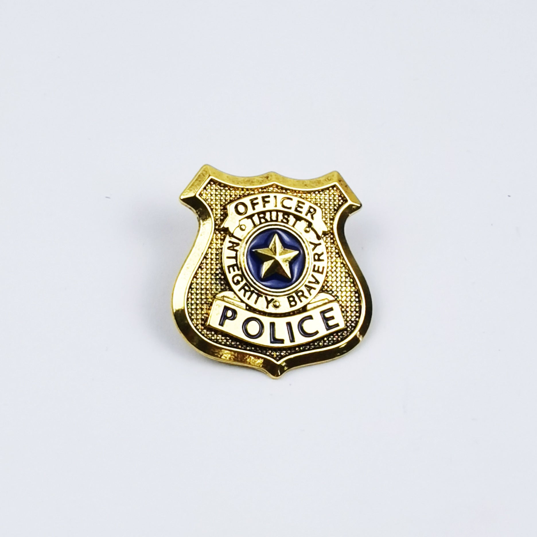 Wholesale Golden cartoon police officer badge accessory badge OLY Exclusive
