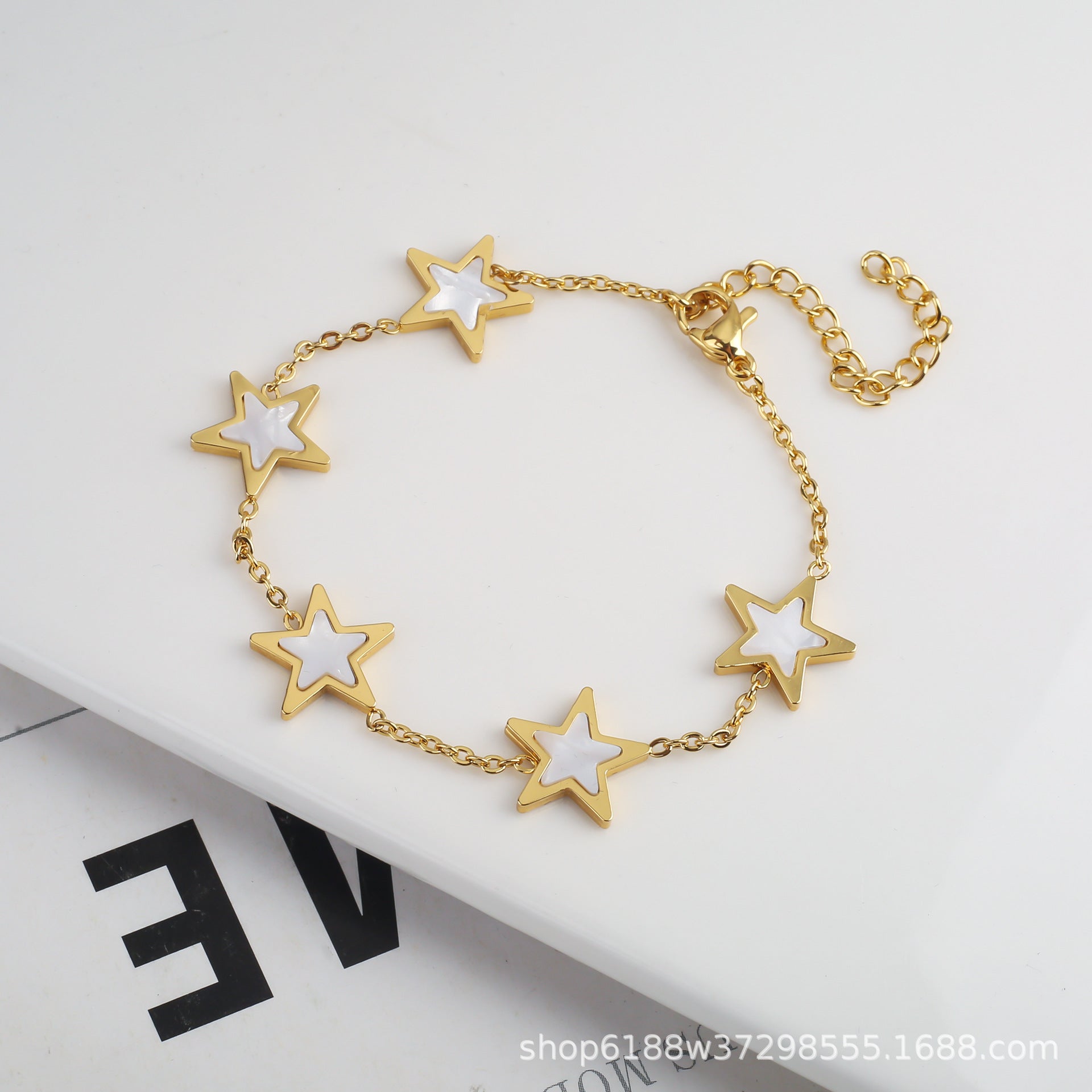 Wholesale Pentagram Shell Acrylic Stainless Steel Asymmetric Creative Bracelet Necklace Set