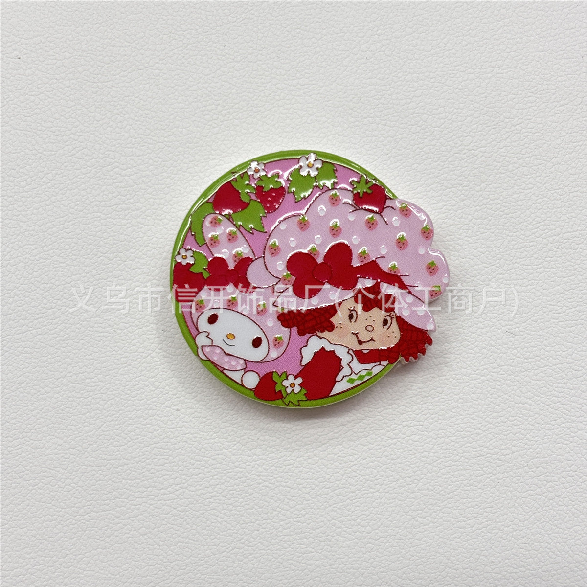 Wholesale 100pcs Acrylic Strawberry Girl Cartoon Beads For DIY Phone Charms Keychains And Bag Accessories