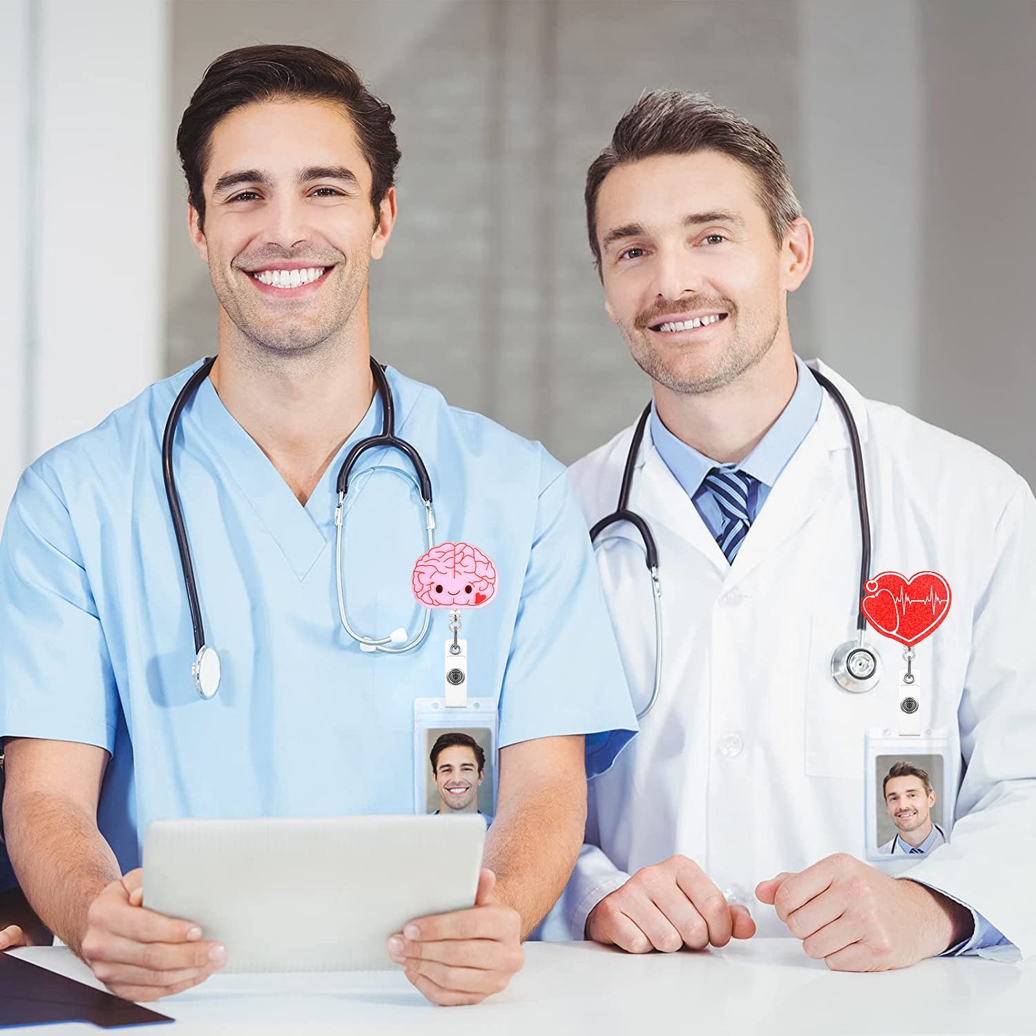 Wholesale Glitter Organ Medical Retractable Keychain