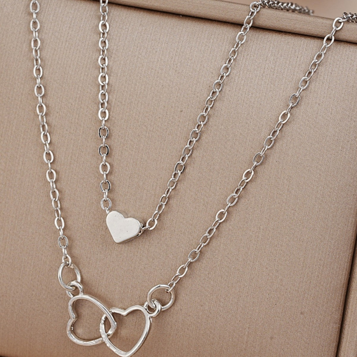 Wholesale Multi-Layer Exquisite Thin Chain Double Heart Peach Necklace