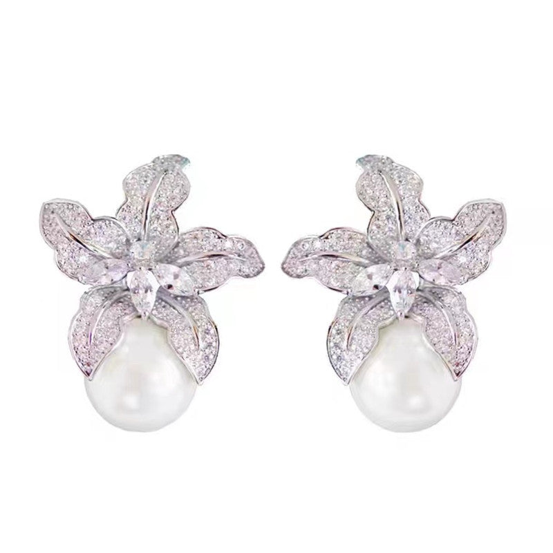 Wholesale Full Diamond Lily Pearl Earrings