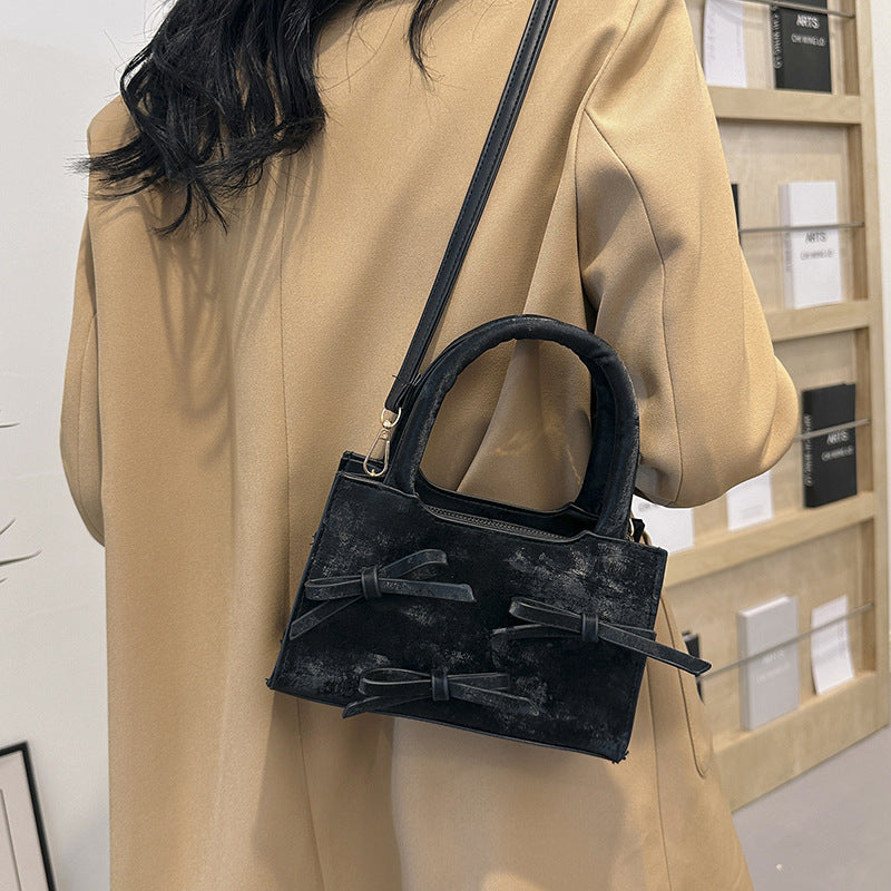 Wholesale Fashion Niche Versatile Hand-held Small Square Bag Popular Single Shoulder Handbag