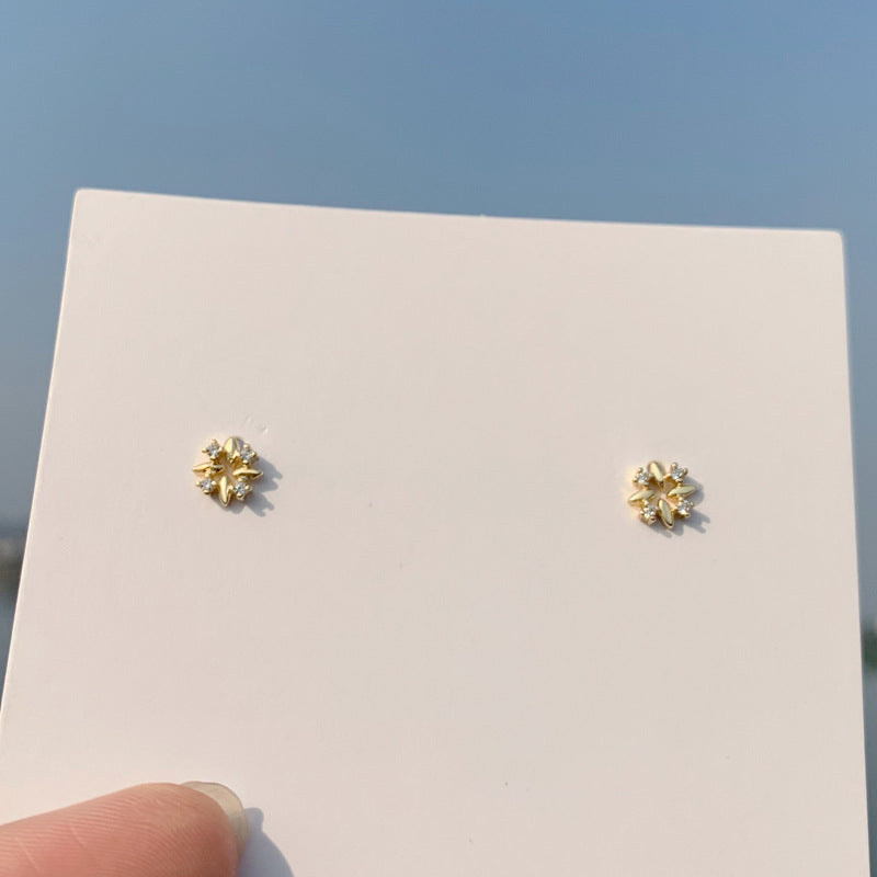 Wholesale Petite Gold Crown 925 Sterling Silver Earrings