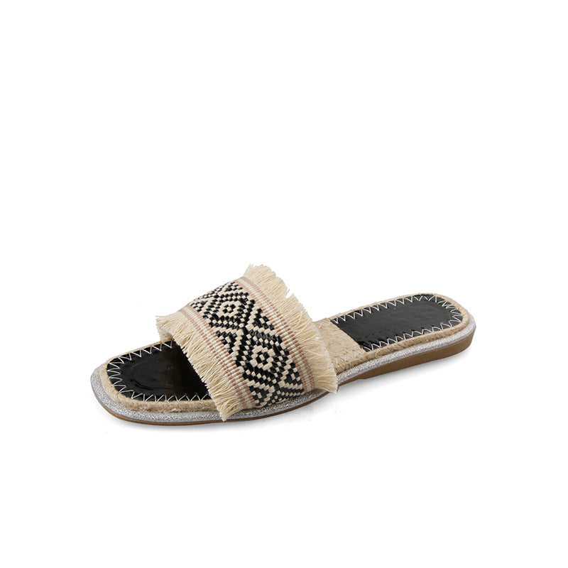 Wholesale Straw Woven Flat Fisherman Sandals