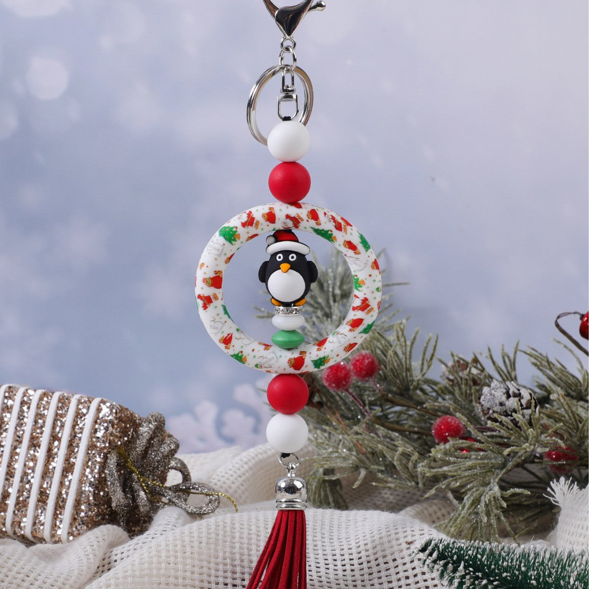 Wholesale Christmas Decoration DIY Beaded Circle Silicone Keychain Bag