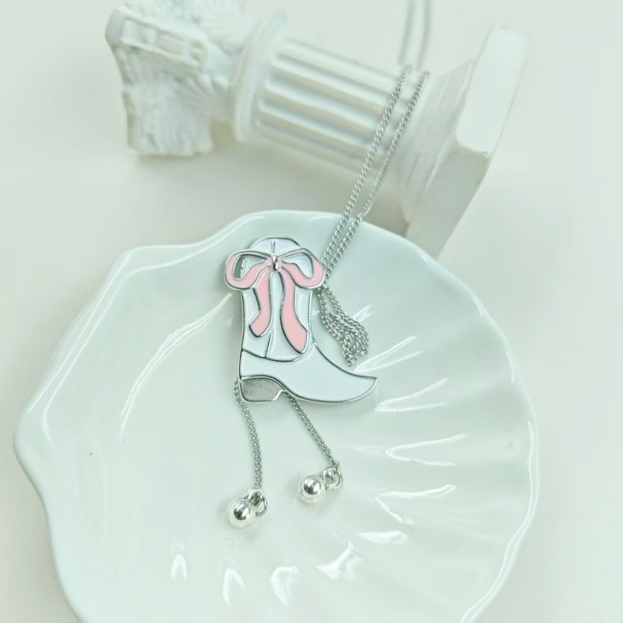 Wholesale Western cowgirl boots pink bow necklace