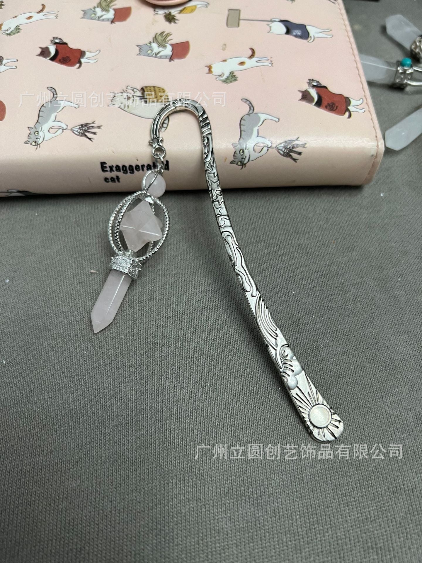 Wholesale Rotate Metal Natural Crystal Stone Learning Stationery Bookmark