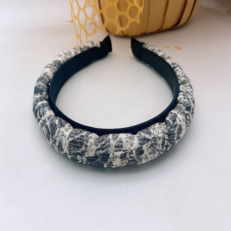 Wholesale Leopard Pattern Diamond Chain Circled Fabric Hair Hoops