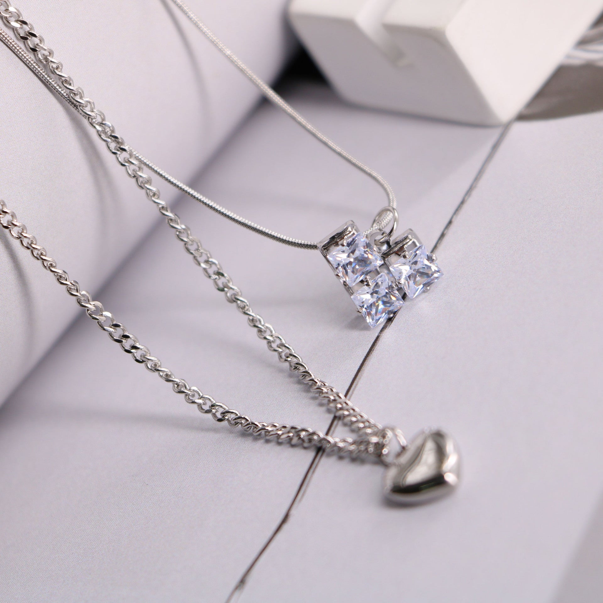 Wholesale Zircon Love Heart Double Layer Titanium Necklaces