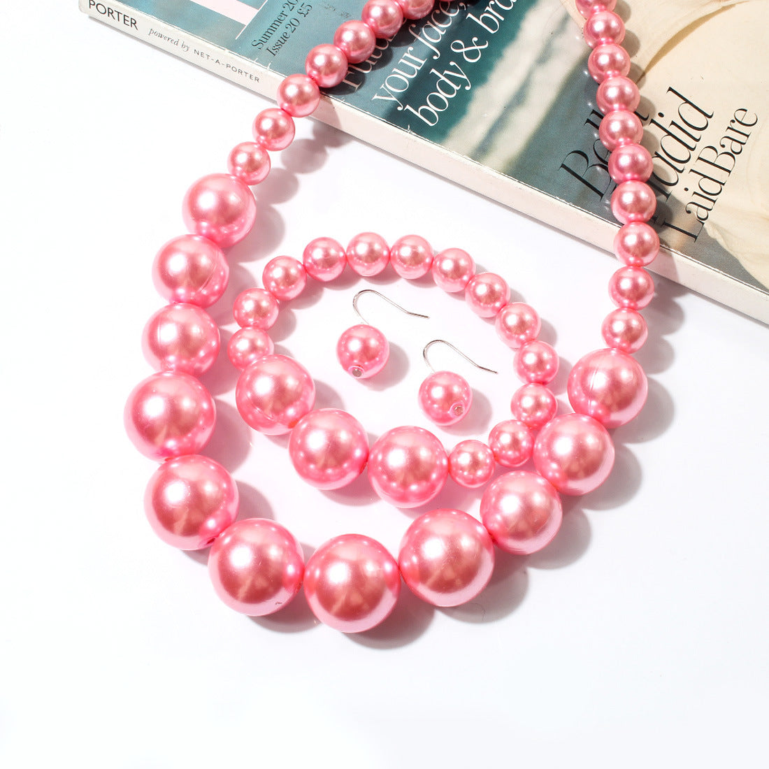 Wholesale Fashion Pearl Simple Exaggerated Imitation Pearl Necklace