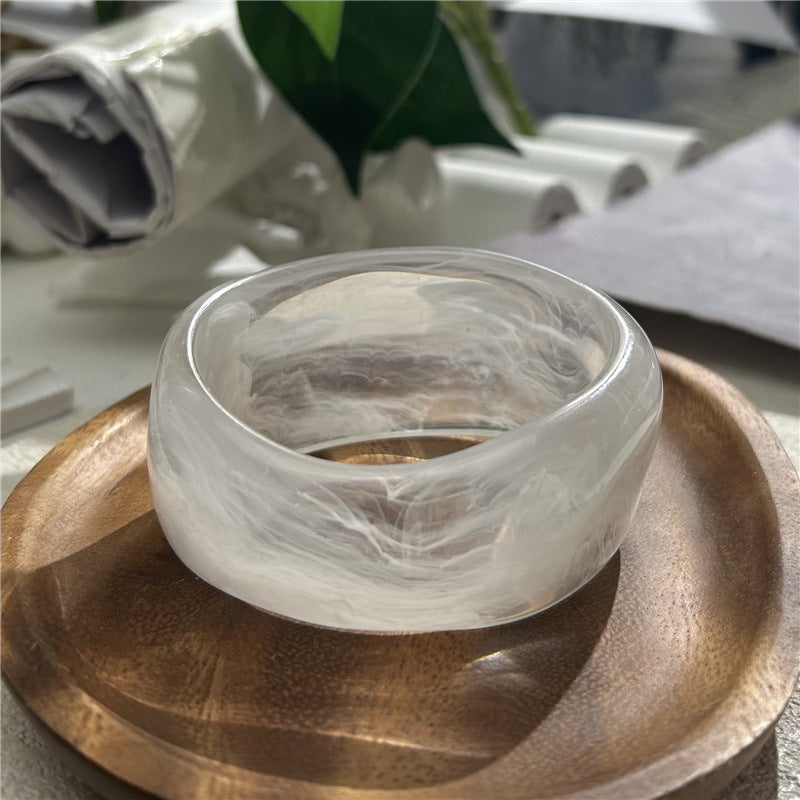 Wholesale Fashion Gradient Transparent Acrylic Shaped Resin Square Bracelet