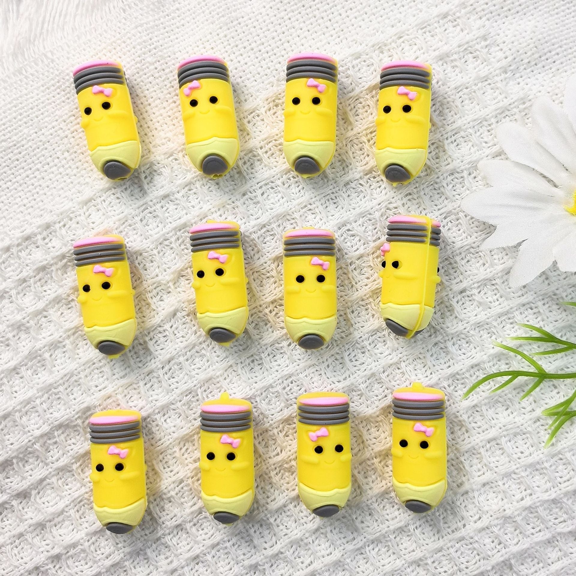 Wholesale 10pcs 3D Three-dimensional Silicone Cartoon Pencil DYI Beads