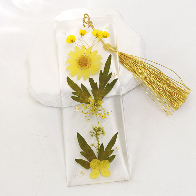 Wholesale 6pcs Everlasting Dried Flower Epoxy Colored Tassel Bookmarks