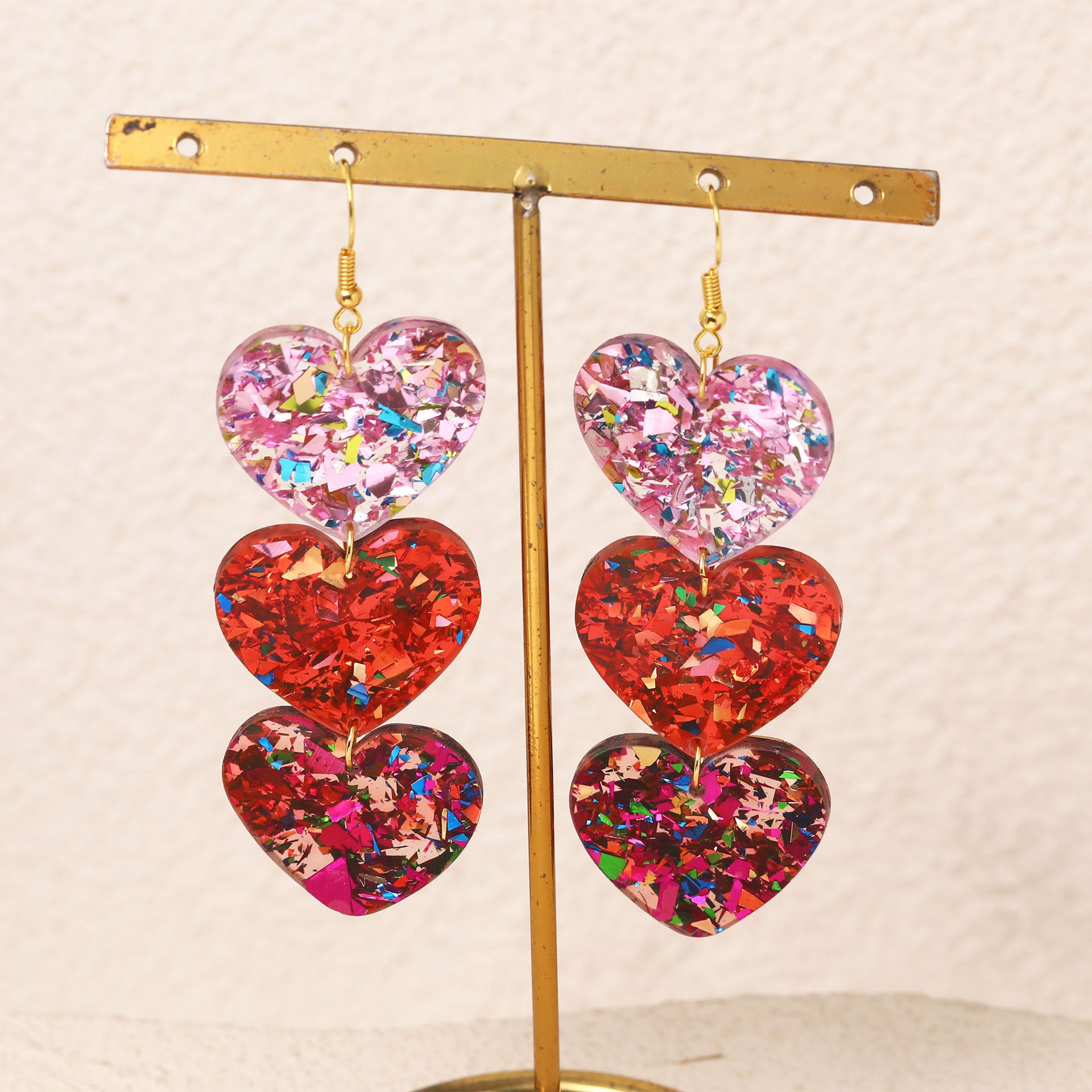 Wholesale Valentine' s Day heart-shaped acrylic earrings