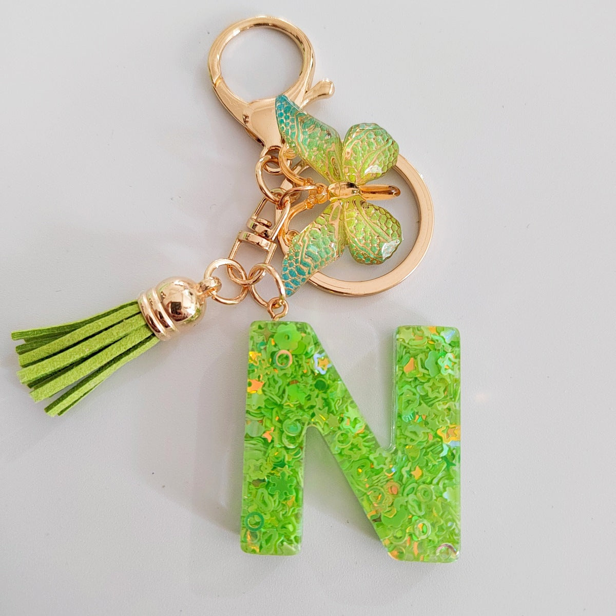 Wholesale 26 English Alphabet Keychain Pendant Green Star Glitter Resin Pendant  Key Chain