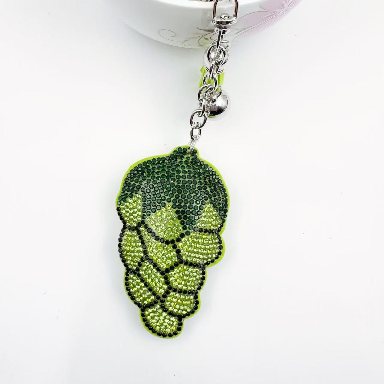 Wholesale Zinc Alloy Rhinestone Fruit Keychain Purple Boutique Resale Gift For Bags And