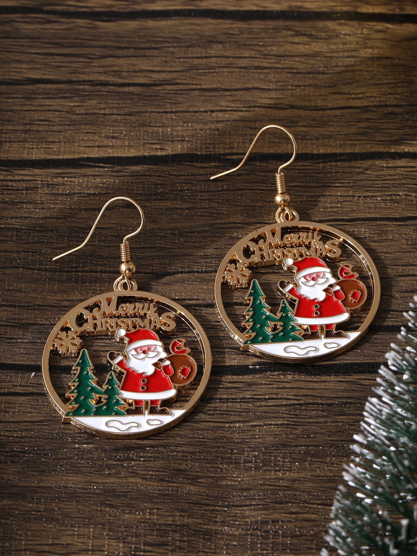Wholesale Christmas-themed gold round earrings