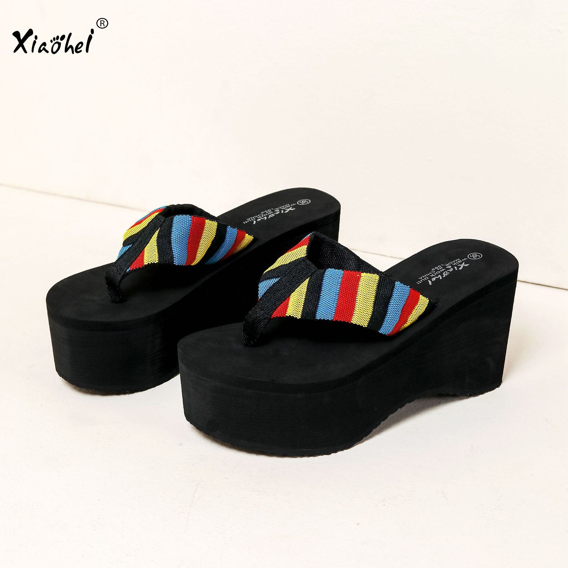 Wholesale Fashion Thick Sole Platform Beach Flip Flops