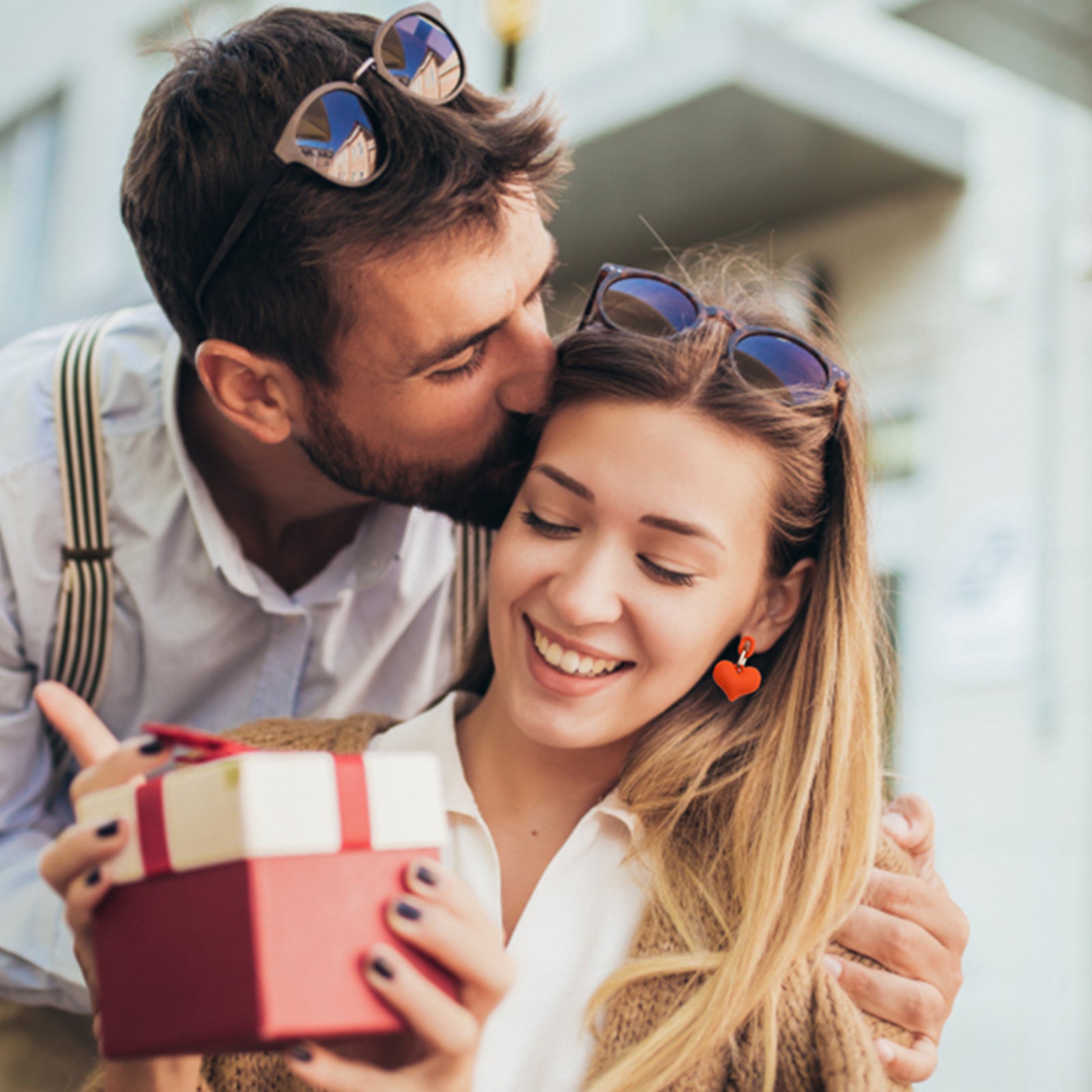 Wholesale Colorful acrylic heart earrings