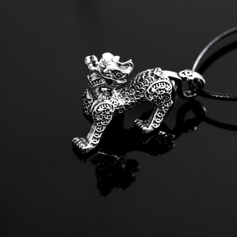 Wholesale Retro Domineering Crown Tag Necklace