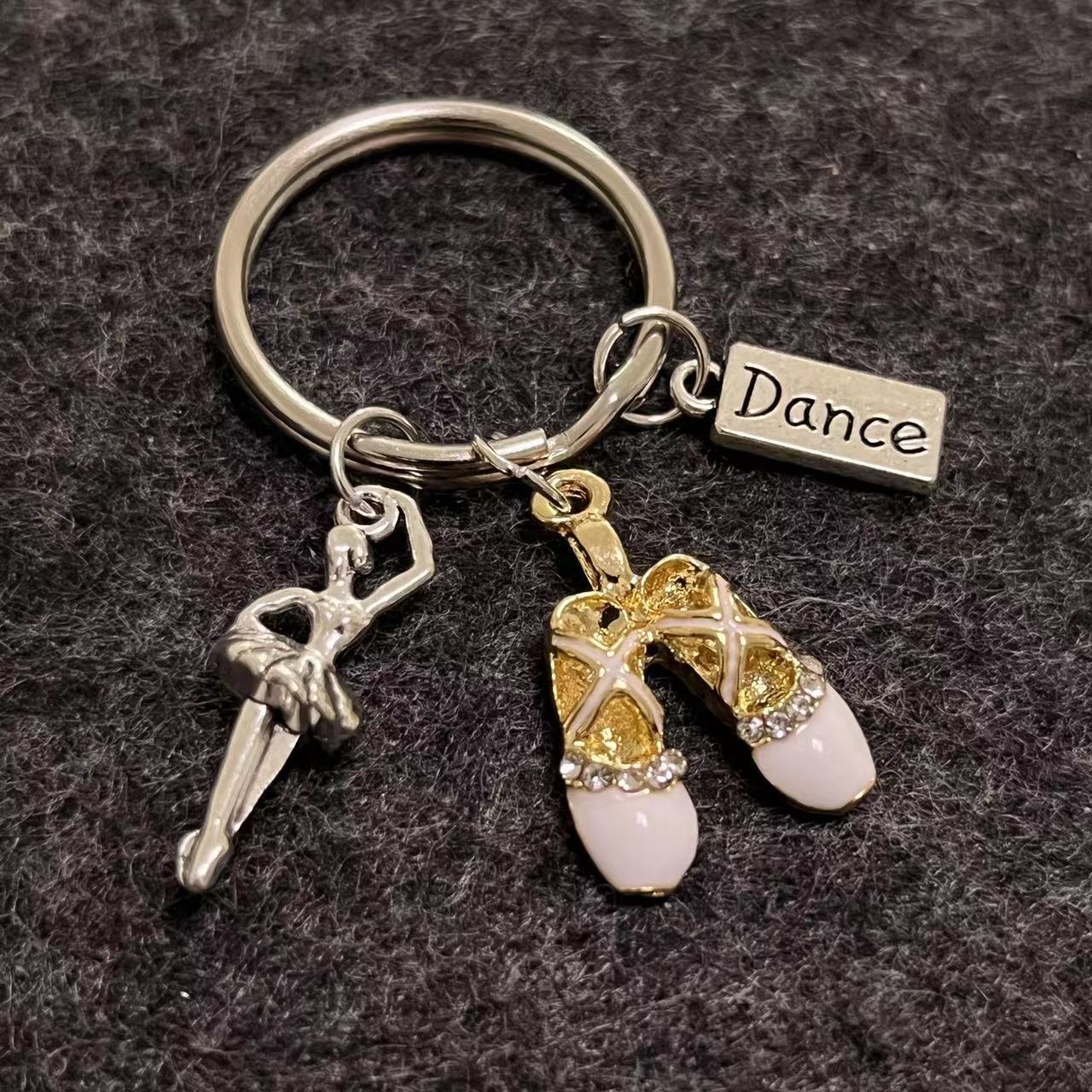 Wholesale Dance Beautiful Dancing Shoes Ballet Dancer Keychain