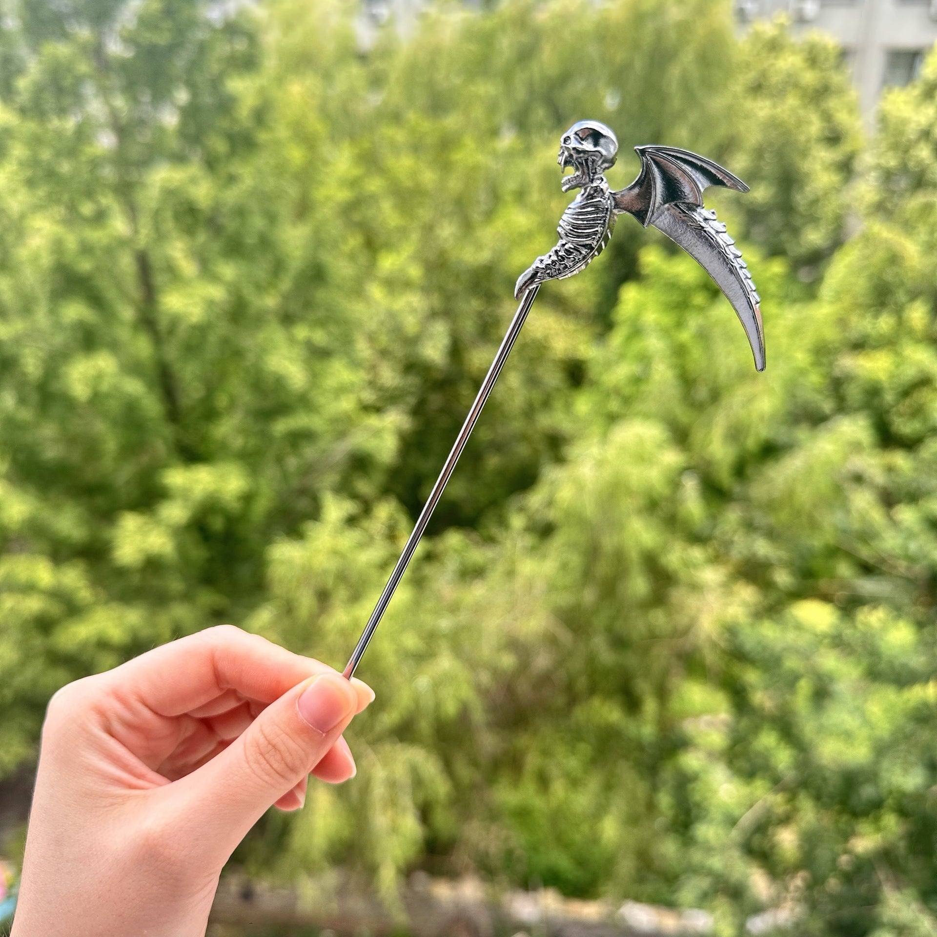 Wholesale Metal Matte Black Bat Clip Funny Hair Clip Girl Simple Half-Tied Back Head Hair Shark Clip