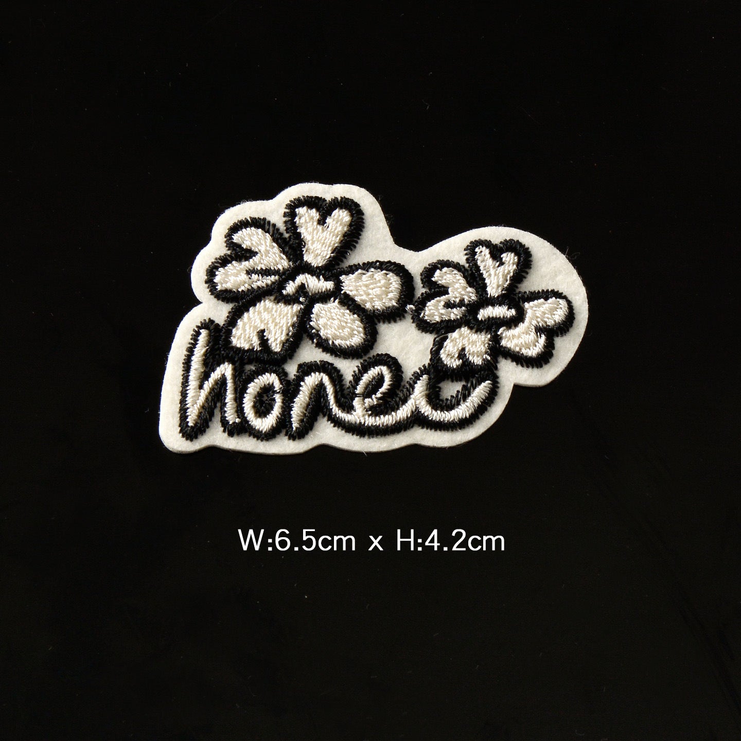 Wholesale Snowflake Moon Alphabet Cartoon Embroidered Patches JK British School Style Sew On Badge For Clothing Repair DIY Craft Supply