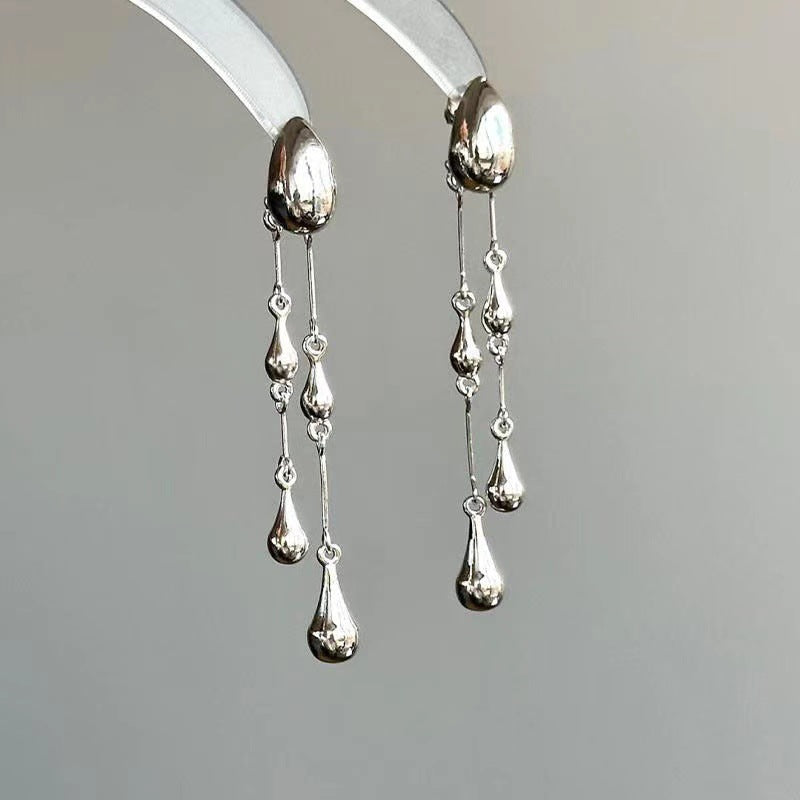 Wholesale Alloy Silver Teardrop Tassel Earrings
