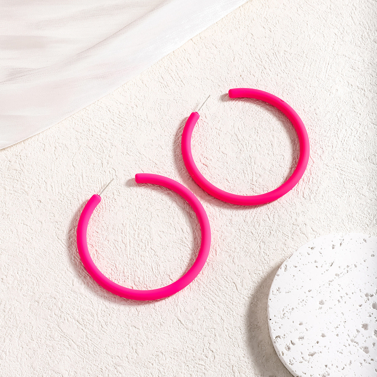 Wholesale Large hoop earrings C shape