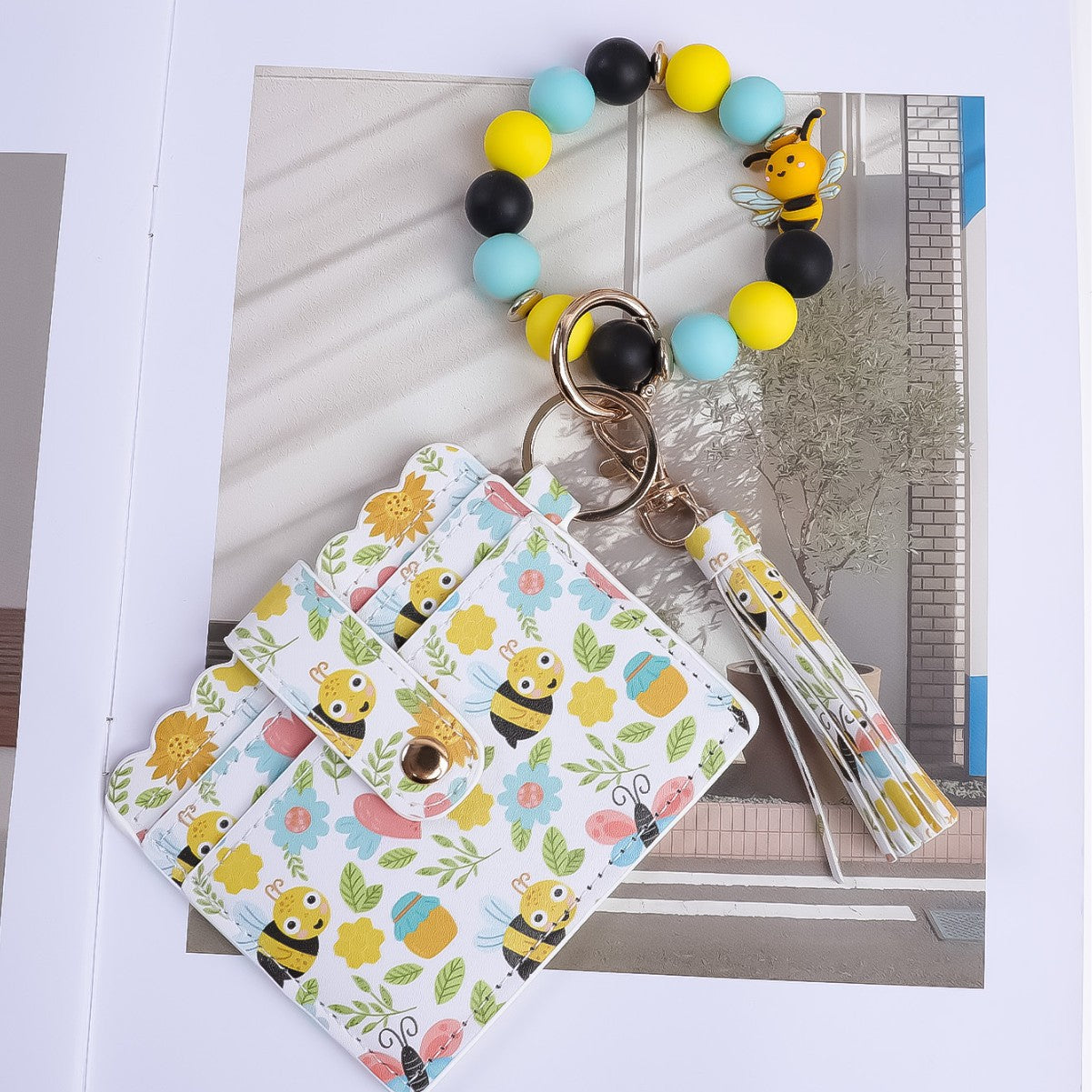 Wholesale Silicone Bead Bracelet Card Holder Keychain PU Tassel Beaded Animal Print