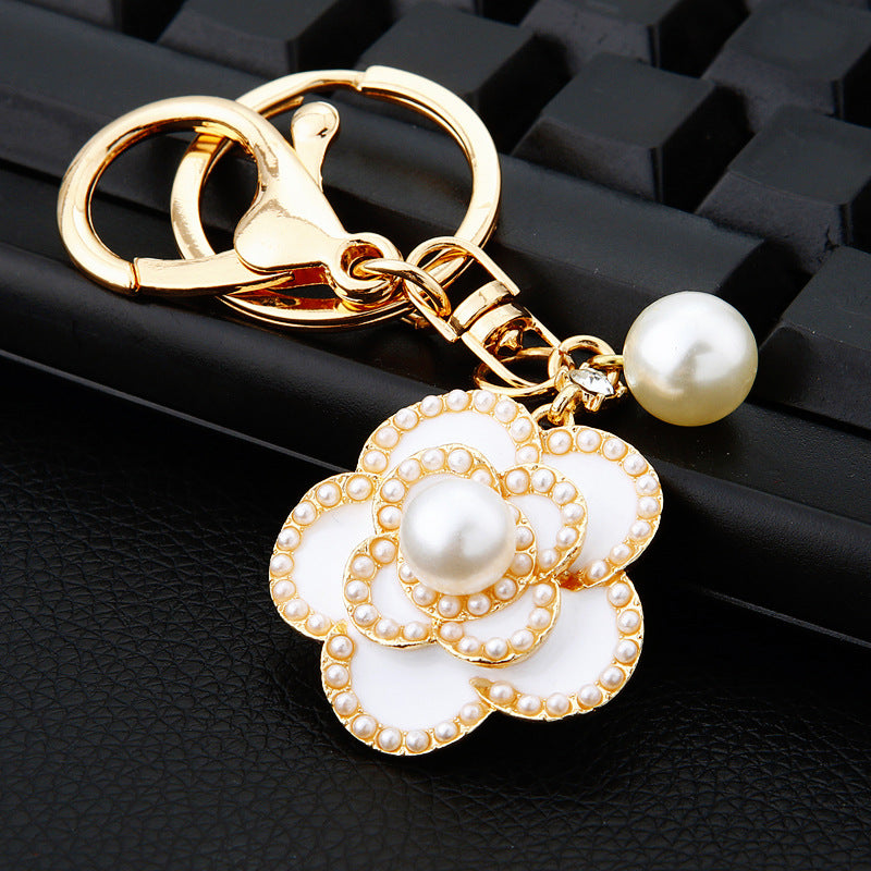 Wholesale Flower Metal Car Keychain With Tassel Pink White Bag Charm And Key Accessory Gift For Women Boutique Resale
