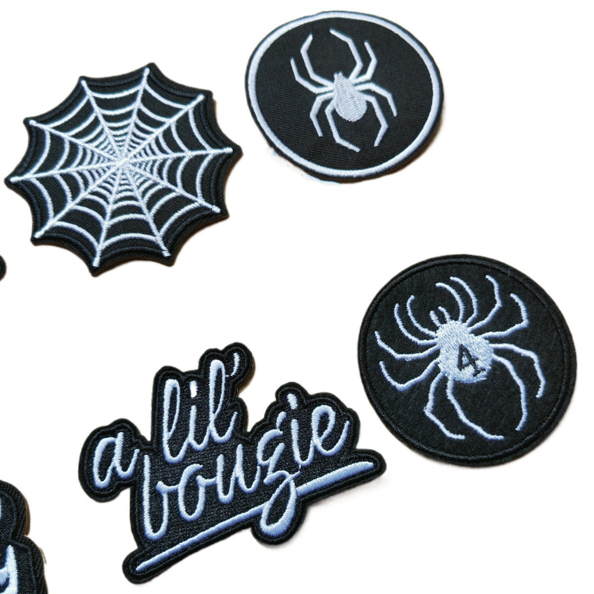Wholesale Trendy Twill Embroidered Patches Assorted Black White Checkerboard  Web Heart Flag Designs For Towel Decoration DIY Accessory