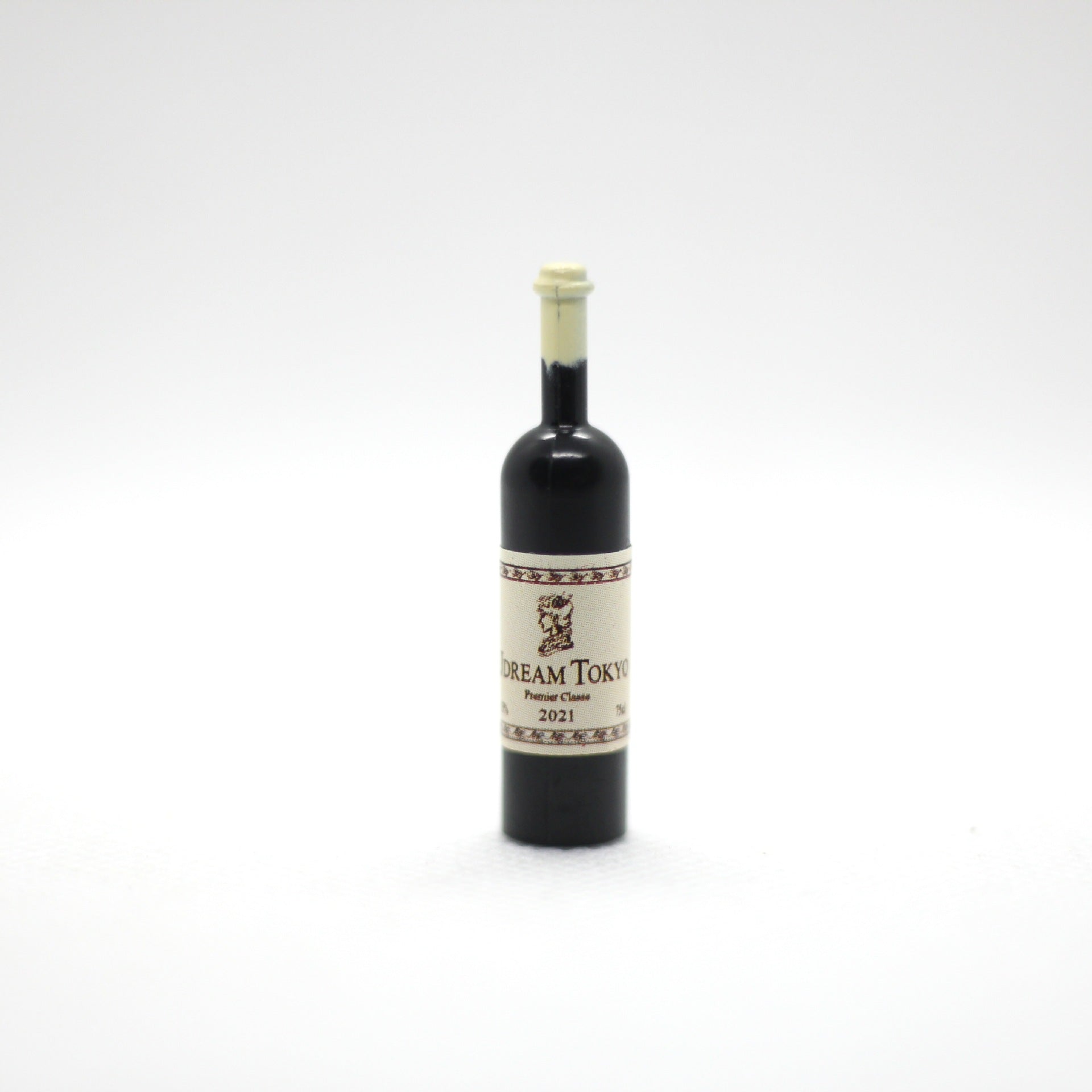 Wholesale 1:12 miniature doll house food play scene simulation mini resin wine bottle mobile phone shell beauty accessories material accessories